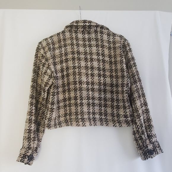 ZARA women's Size XS Plaid cropped button front patch pocket blazer - Picture 4 of 7